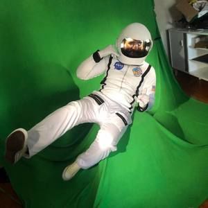 Meet your Posher, Javier